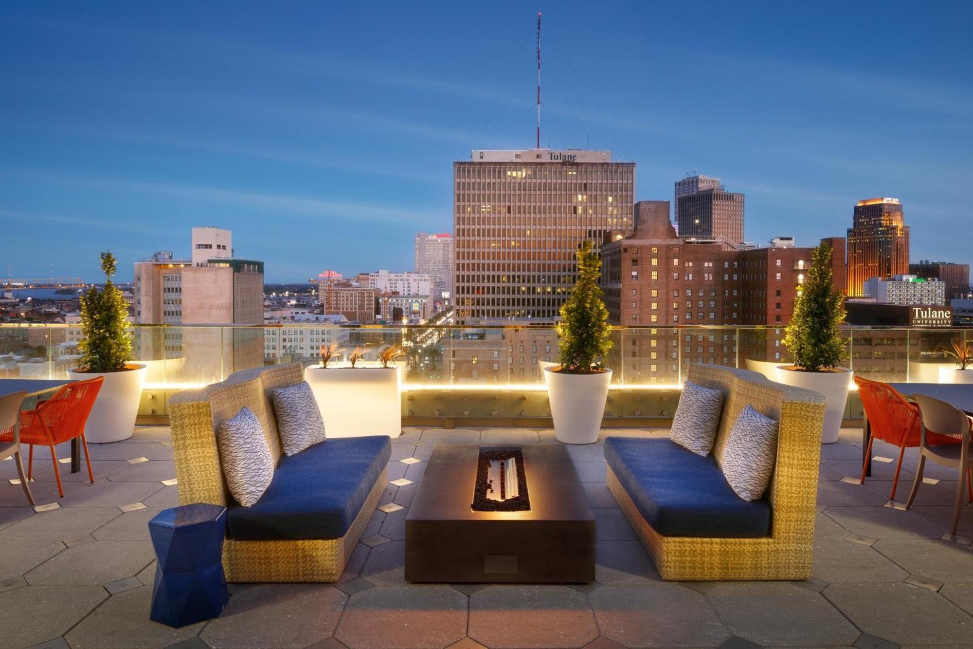 Springhill Suites By Marriott New Orleans Downtown/Canal Street Exterior foto
